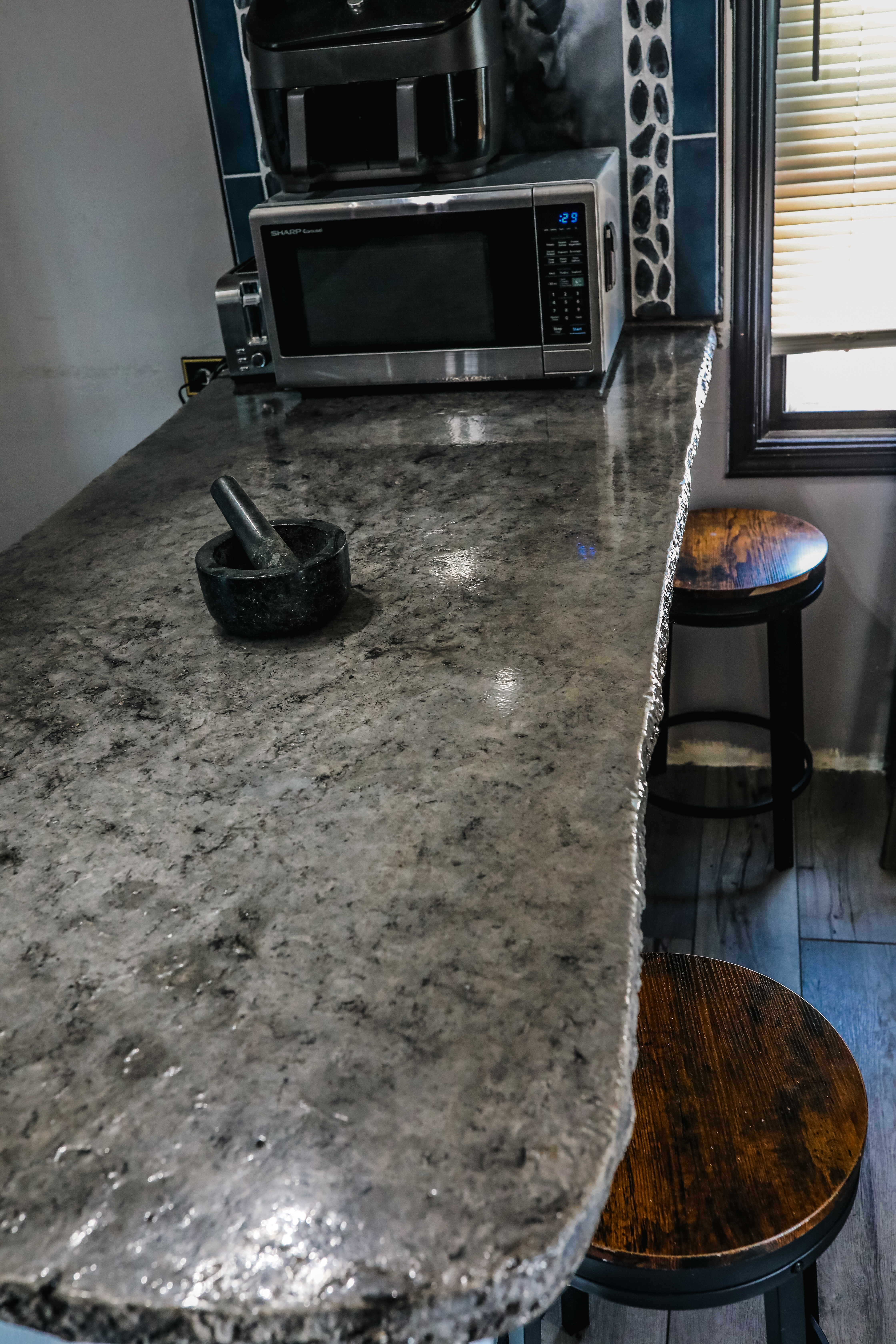 Counter island surface